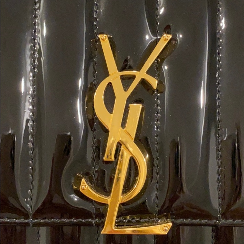 Yves Saint Laurent Black and Gold Shoulder Bag - Picture 2 of 8